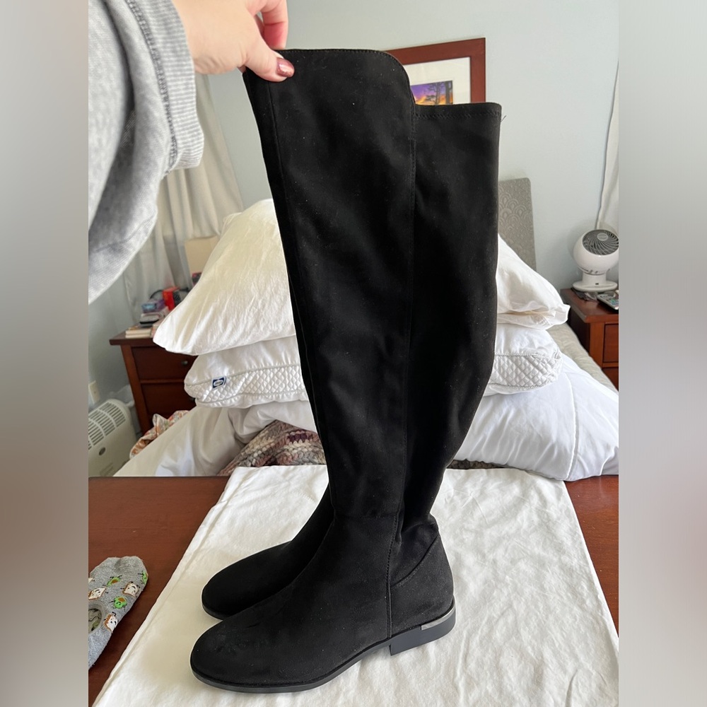 Knee high Nine West Black Suede Boots Size 9 1/2